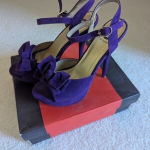 Guess Purple Suede Heels with Bow